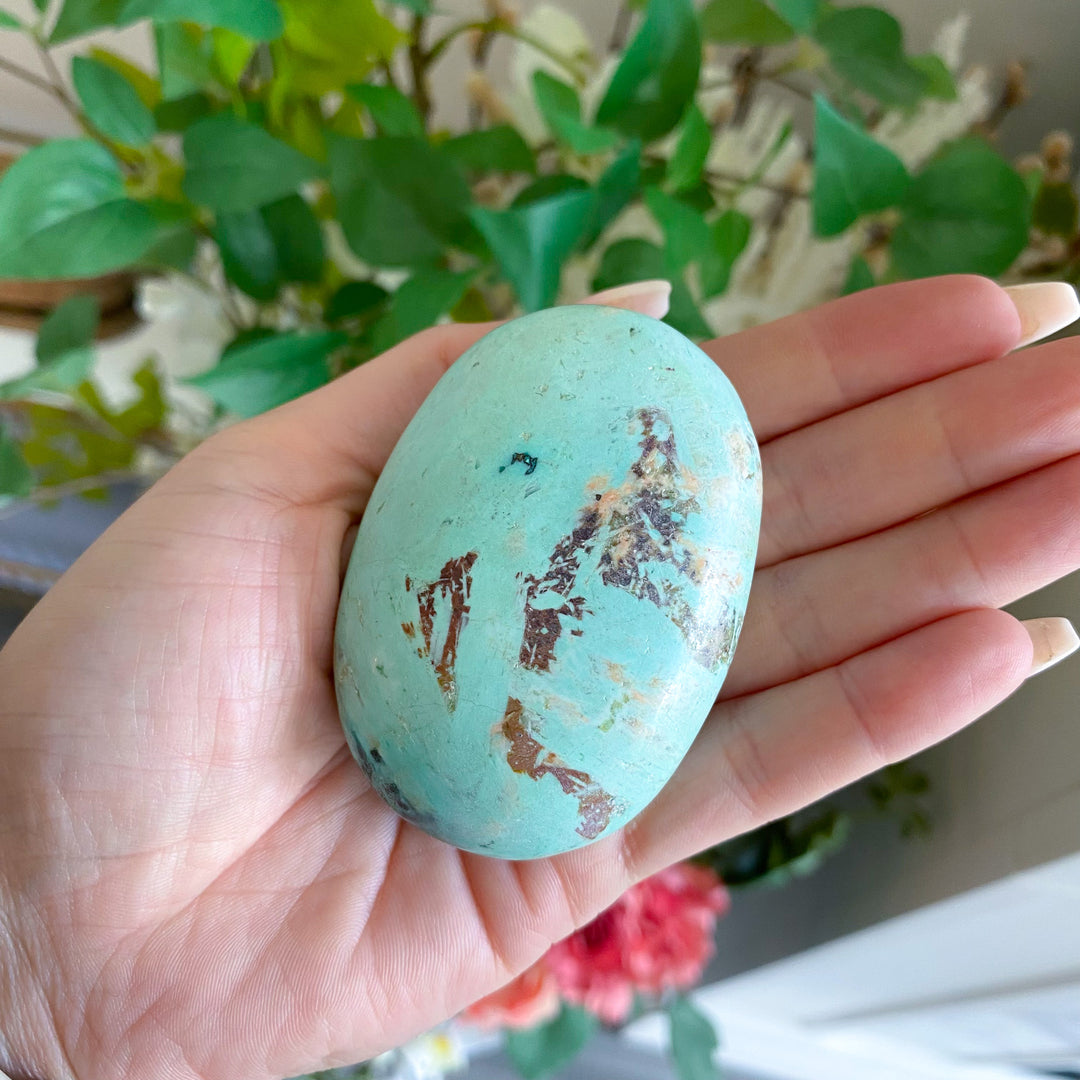 B Quality Turquoise Palm Stone 