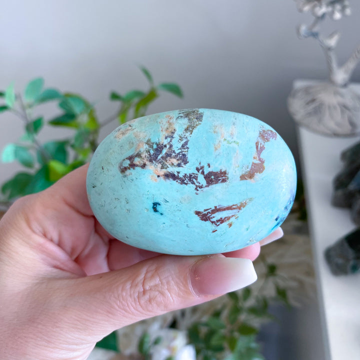 B Quality Turquoise Palm Stone 