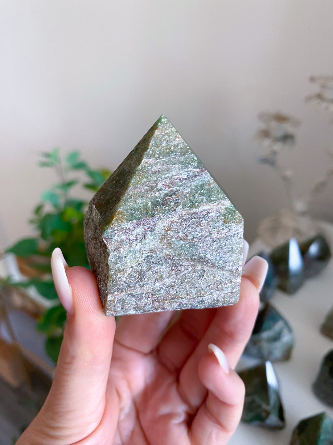 MONEY MAGNET Dark Green Aventurine Top Polish Point