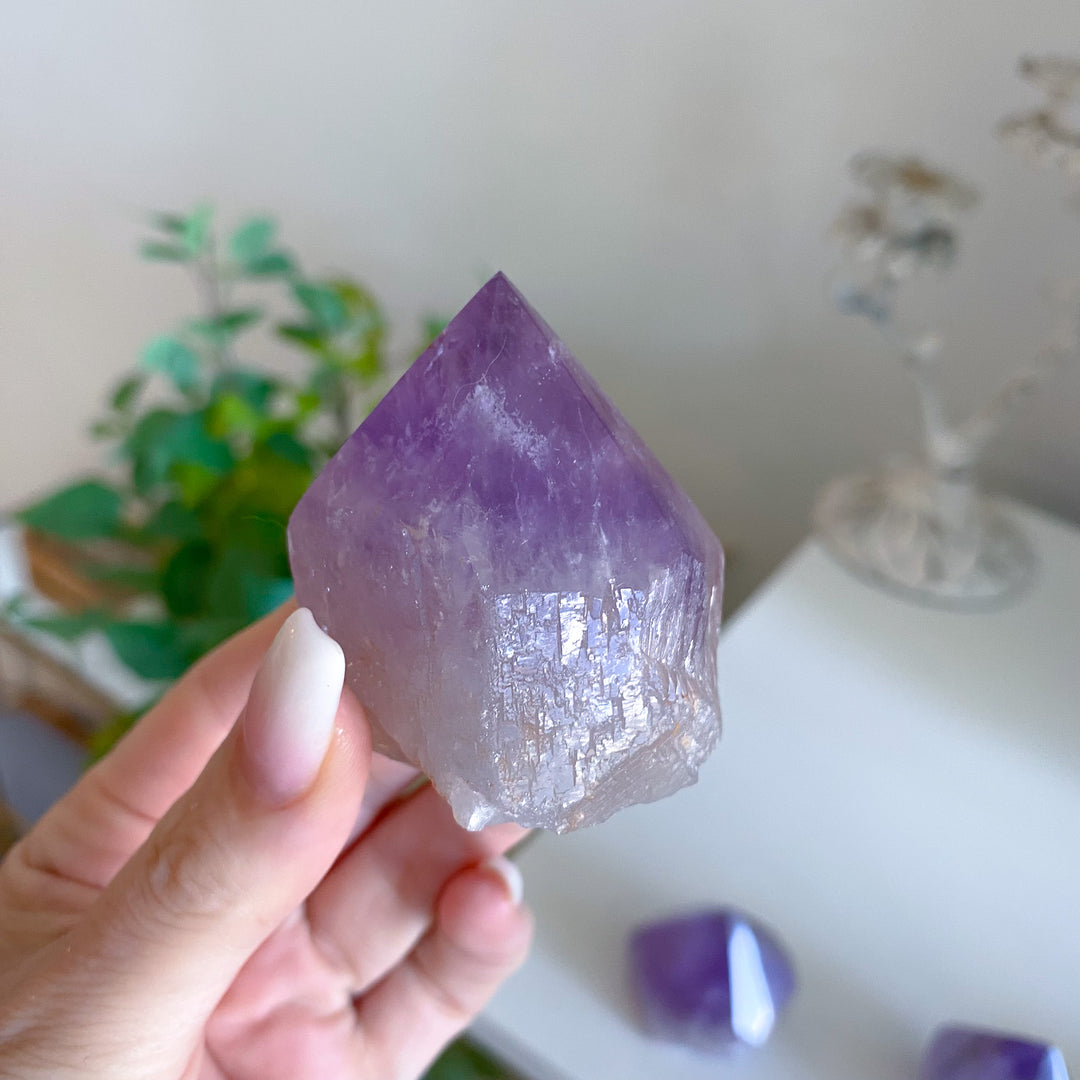 Small Amethyst Top Polish Point