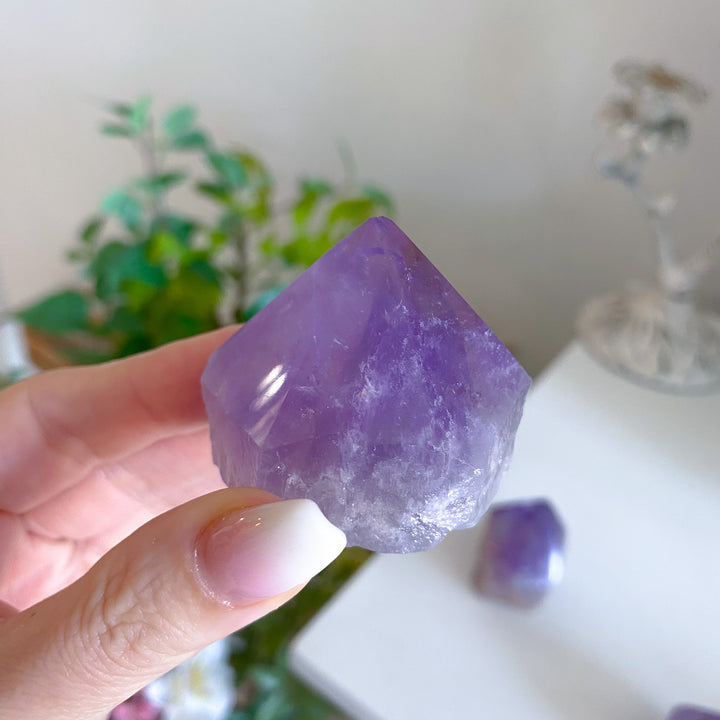 Small Amethyst Top Polish Point