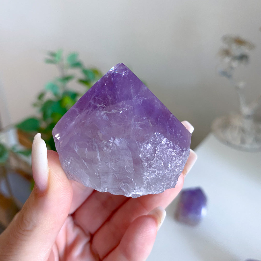 Small Amethyst Top Polish Point