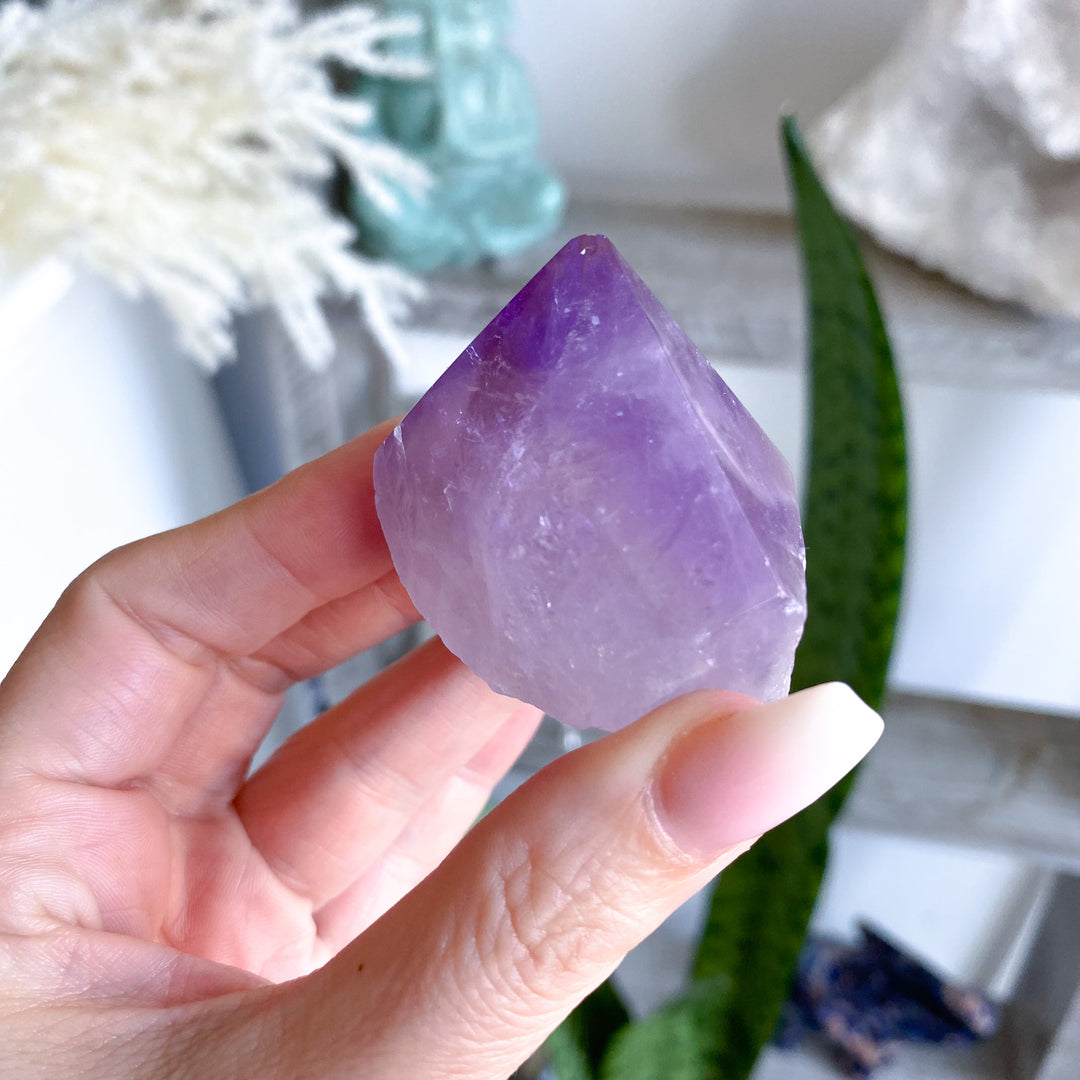 Small Amethyst Top Polish Point