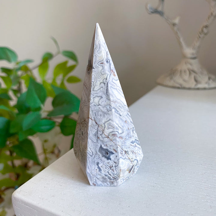 White Drusy Crazy Lace Agate Tower 
