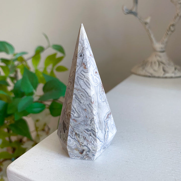 White Drusy Crazy Lace Agate Tower 