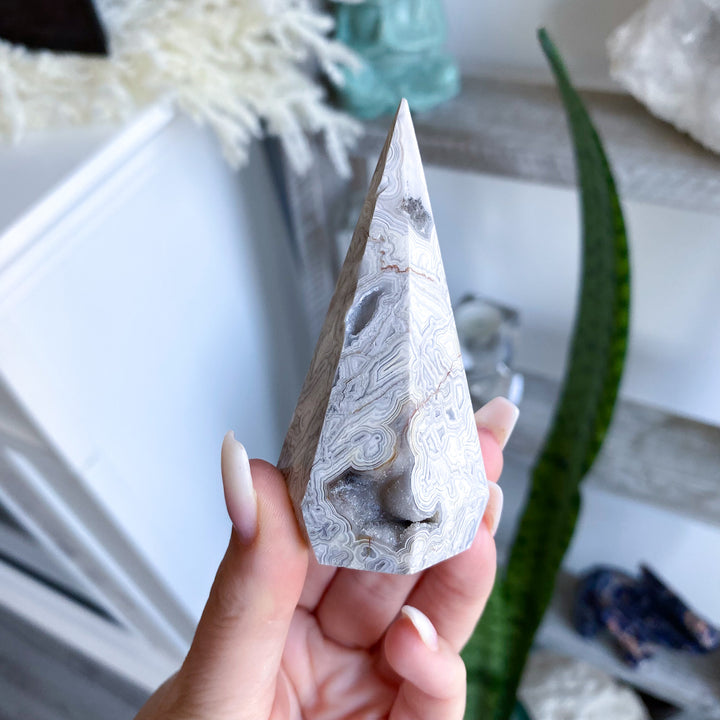 White Drusy Crazy Lace Agate Tower 