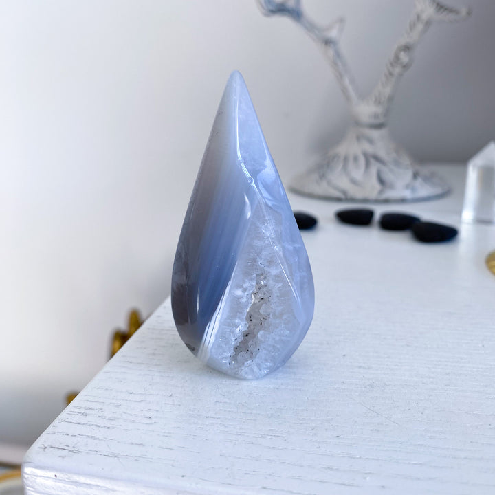 Druzy Blue Agate Flame 