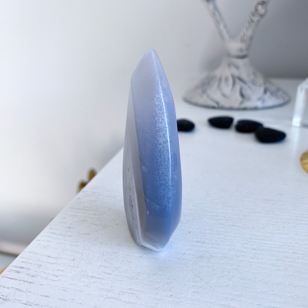 Druzy Blue Agate Flame 