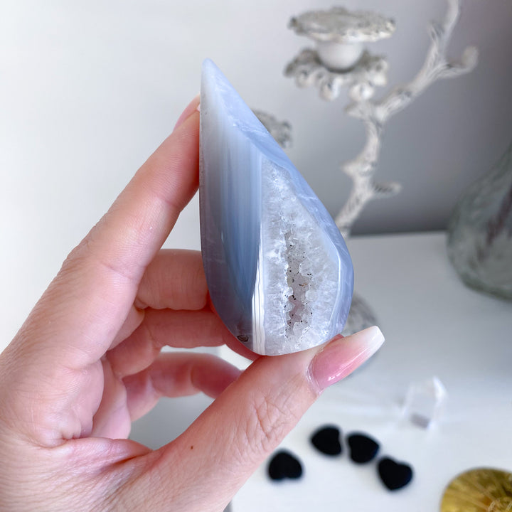 Druzy Blue Agate Flame 