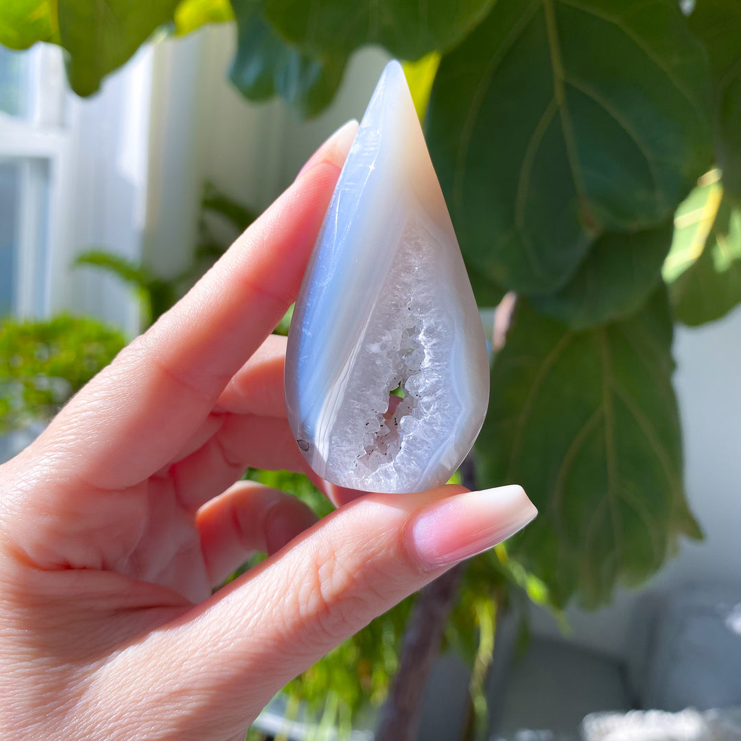 Druzy Blue Agate Flame 