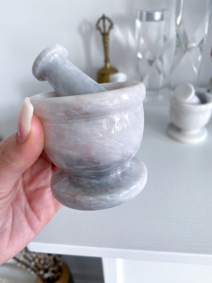 White Marble Mortar and Pestle