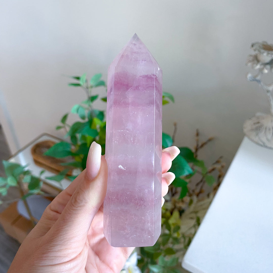 4.5" Purple Fluorite Tower Point