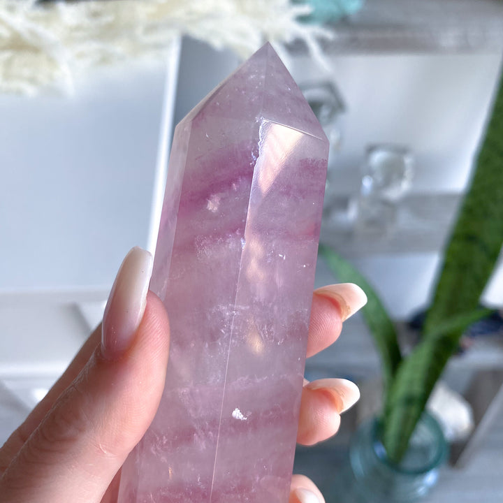4.5" Purple Fluorite Tower Point