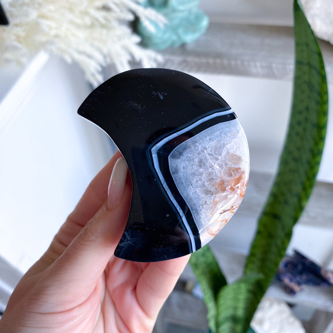 Black Agate Moon with Hematite 