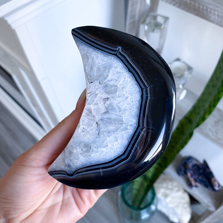 XL Black Agate Moon 