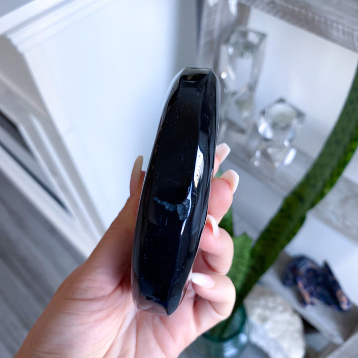 XL Black Agate Moon 