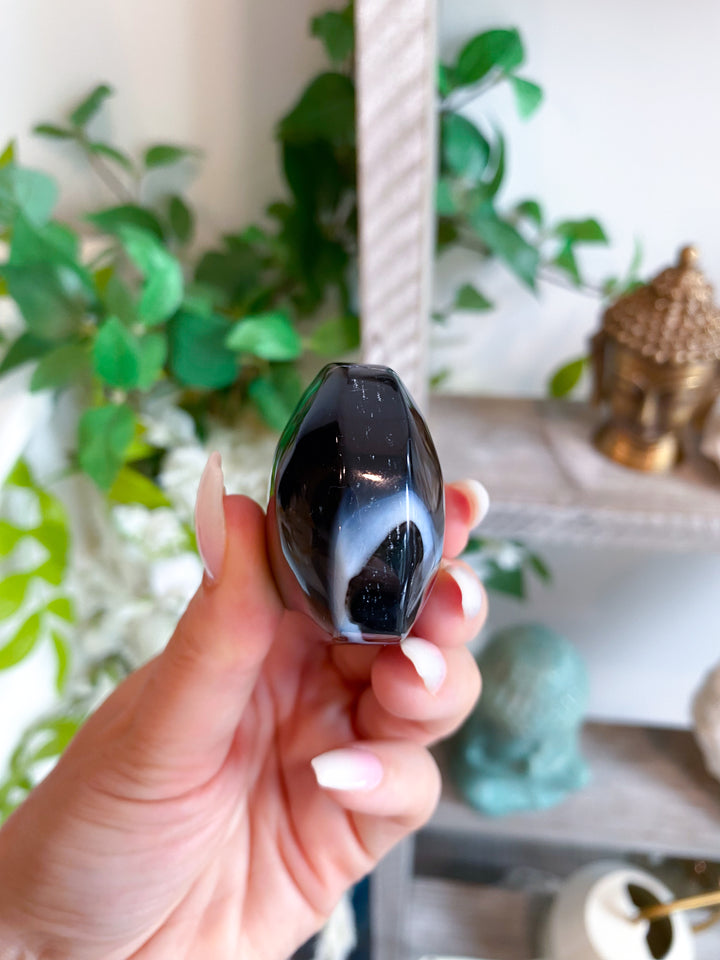 Black Agate Palm Stone #5 - Get Exact Item - Protection - Energy