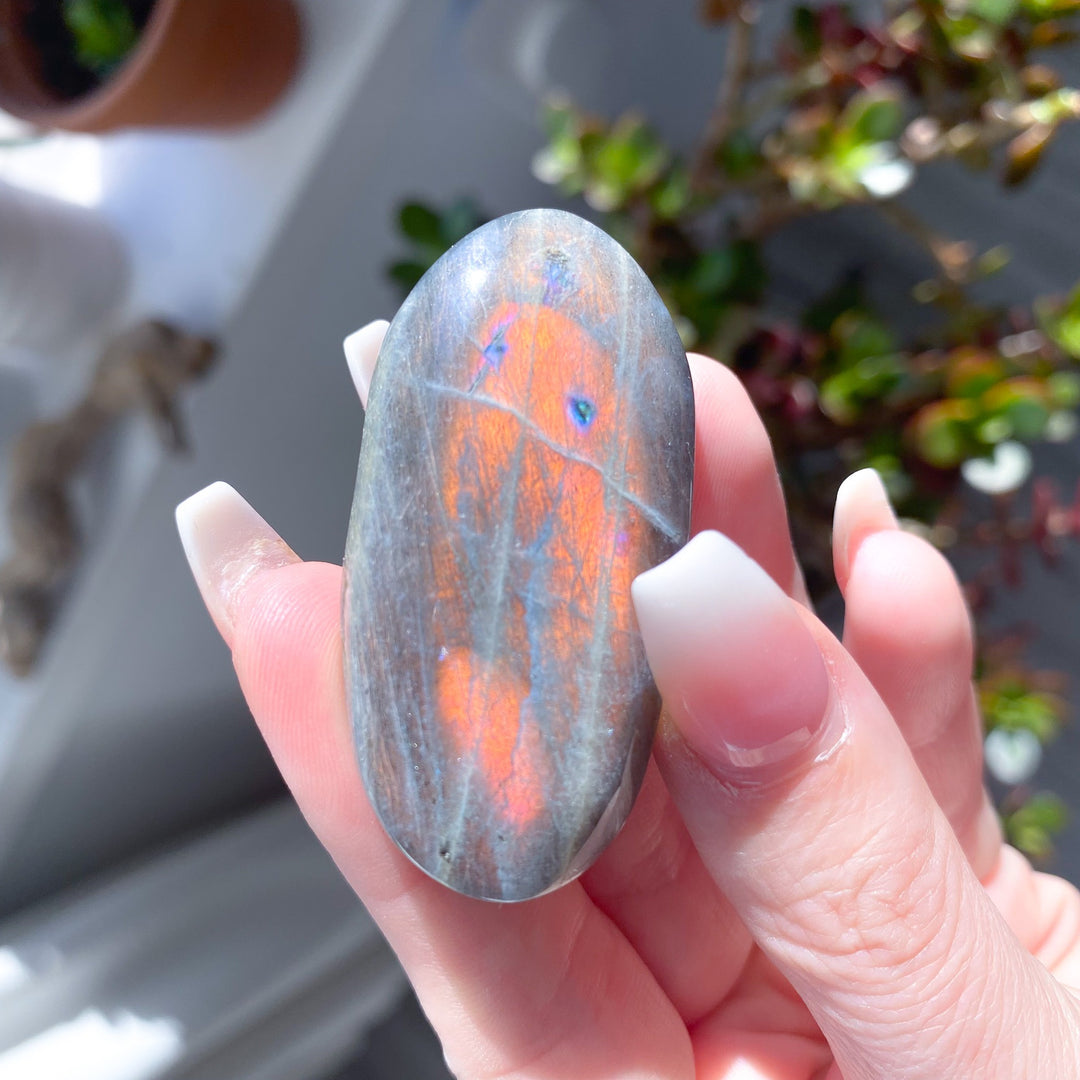 Long Orange Flash Labradorite Pebble 