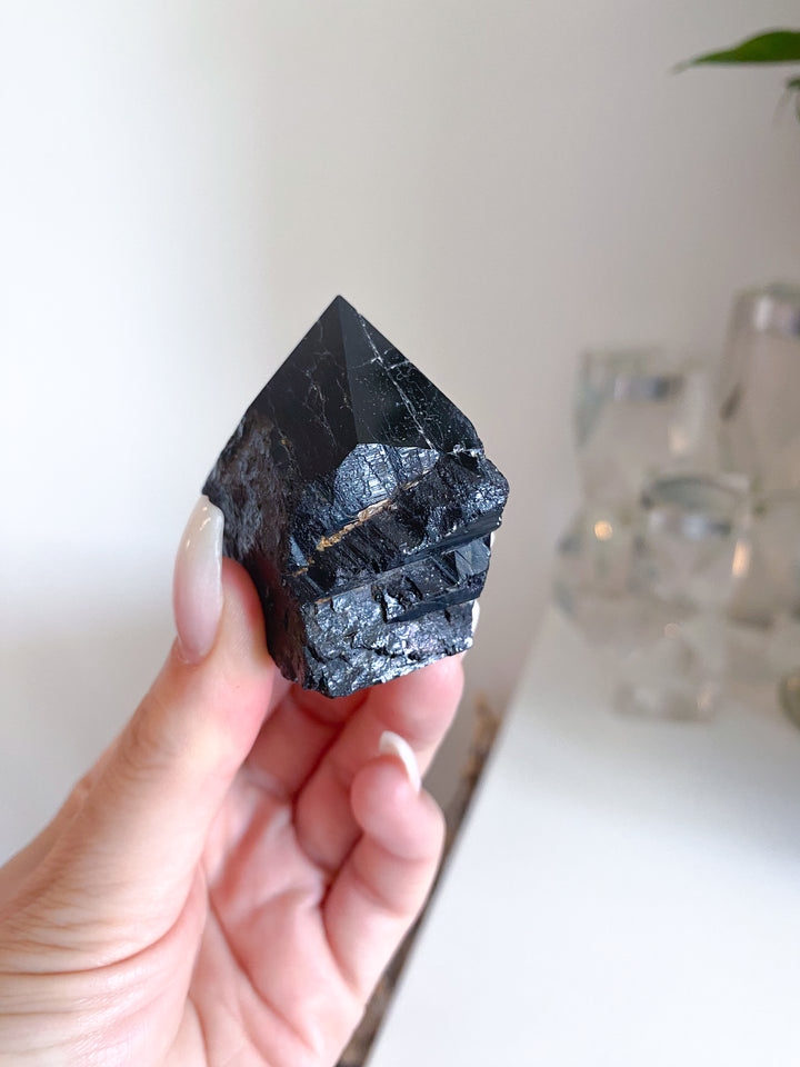 Shiny Black Tourmaline Top Polish Point #10