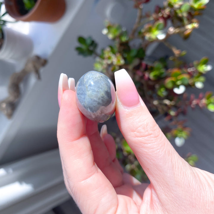 Long Pink Flash Labradorite Pebble 