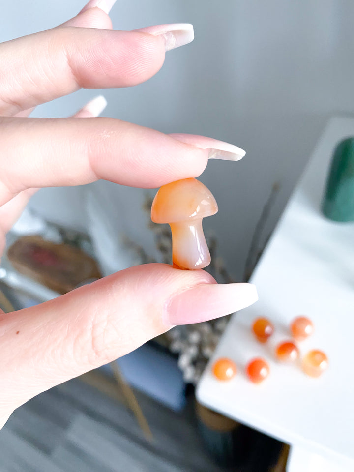 Light Carnelian Mini Mushroom