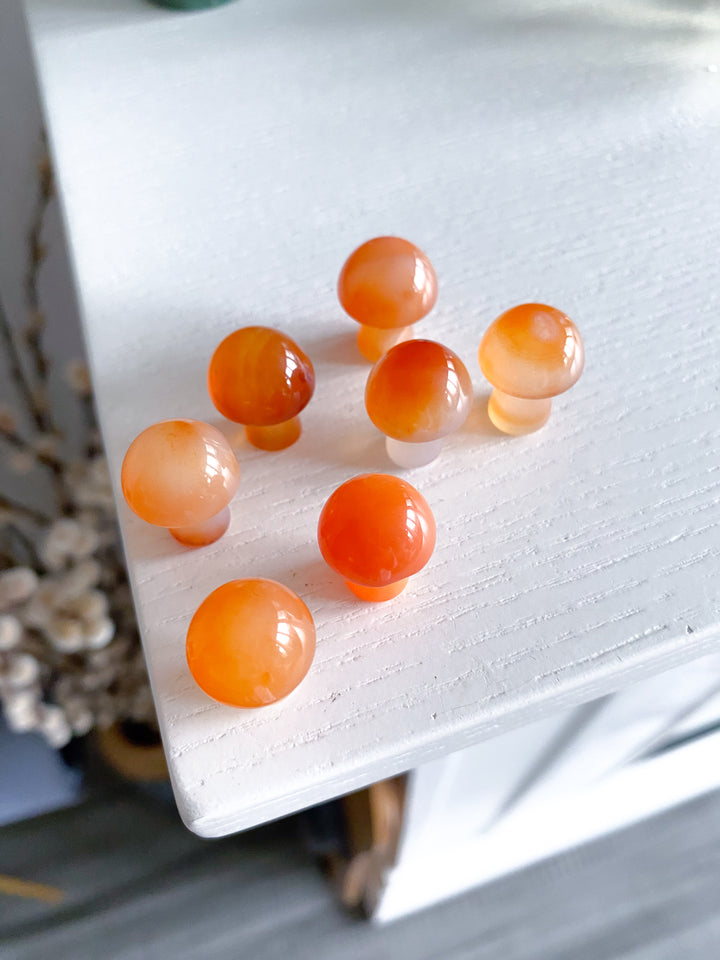 Light Carnelian Mini Mushroom