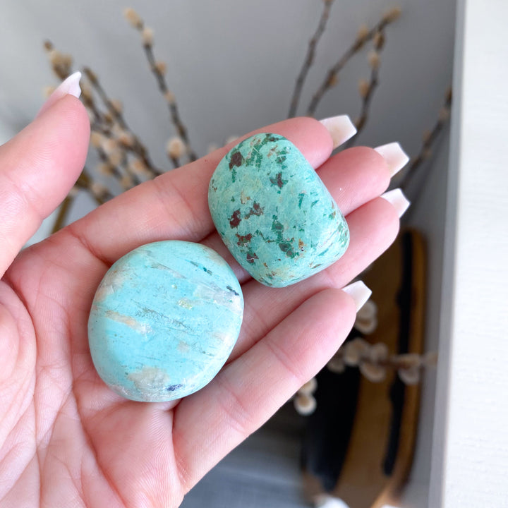 Peruvian Turquoise Pebble Stone
