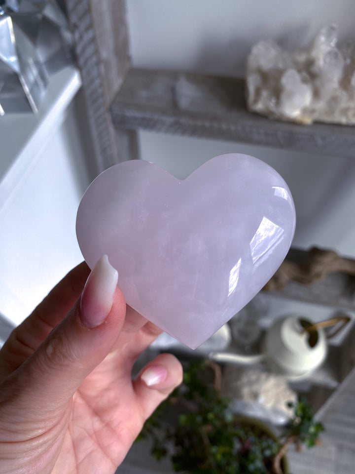 High Quality Pink Calcite Heart Carving 
