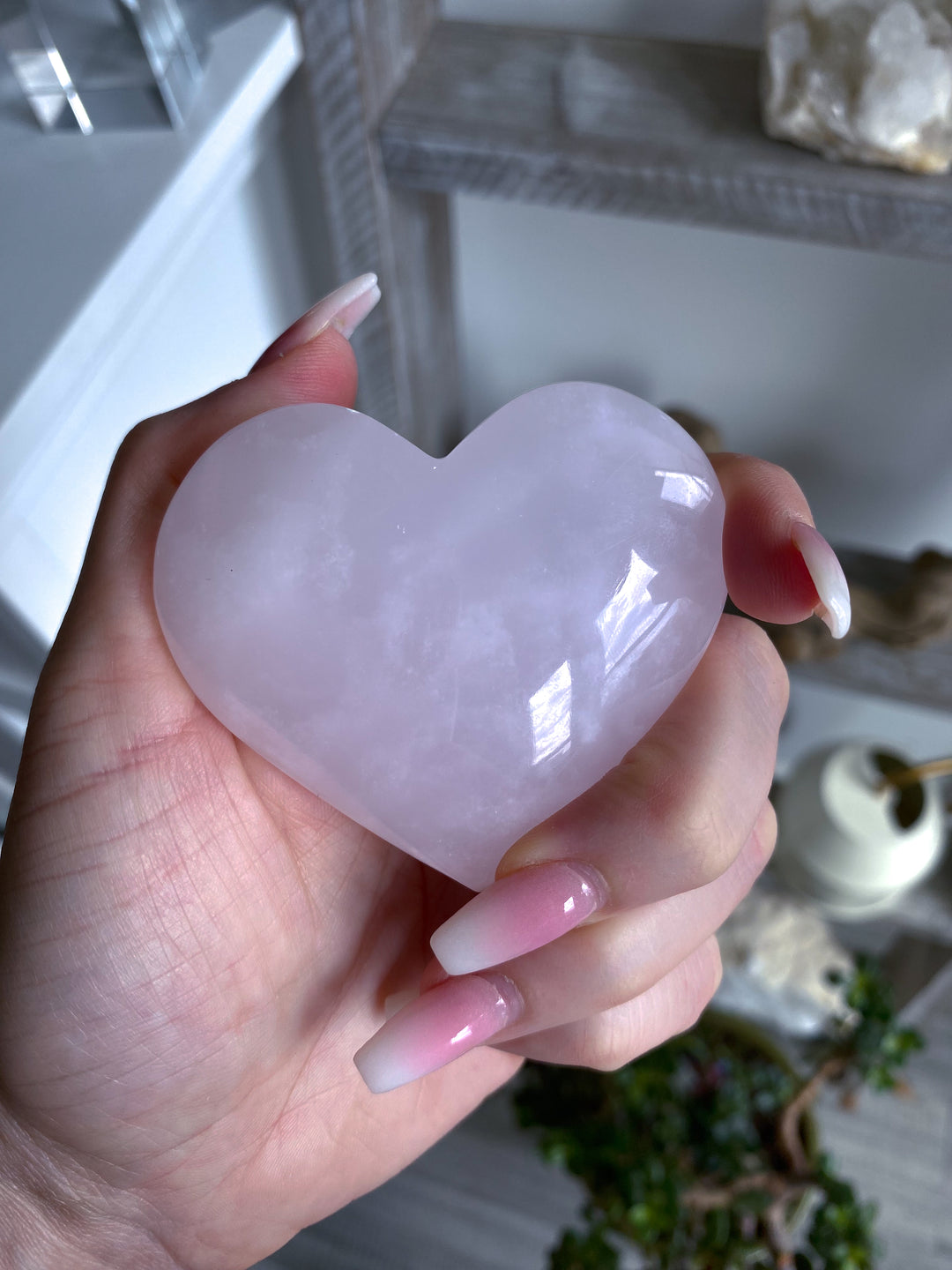 High Quality Pink Calcite Heart Carving 