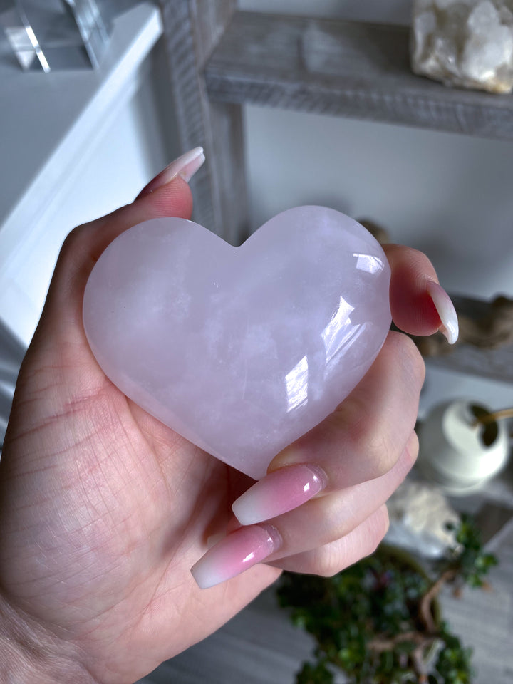 High Quality Pink Calcite Heart Carving 