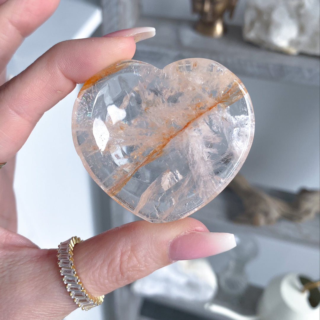 Small Quartz, Hematite Heart Dish