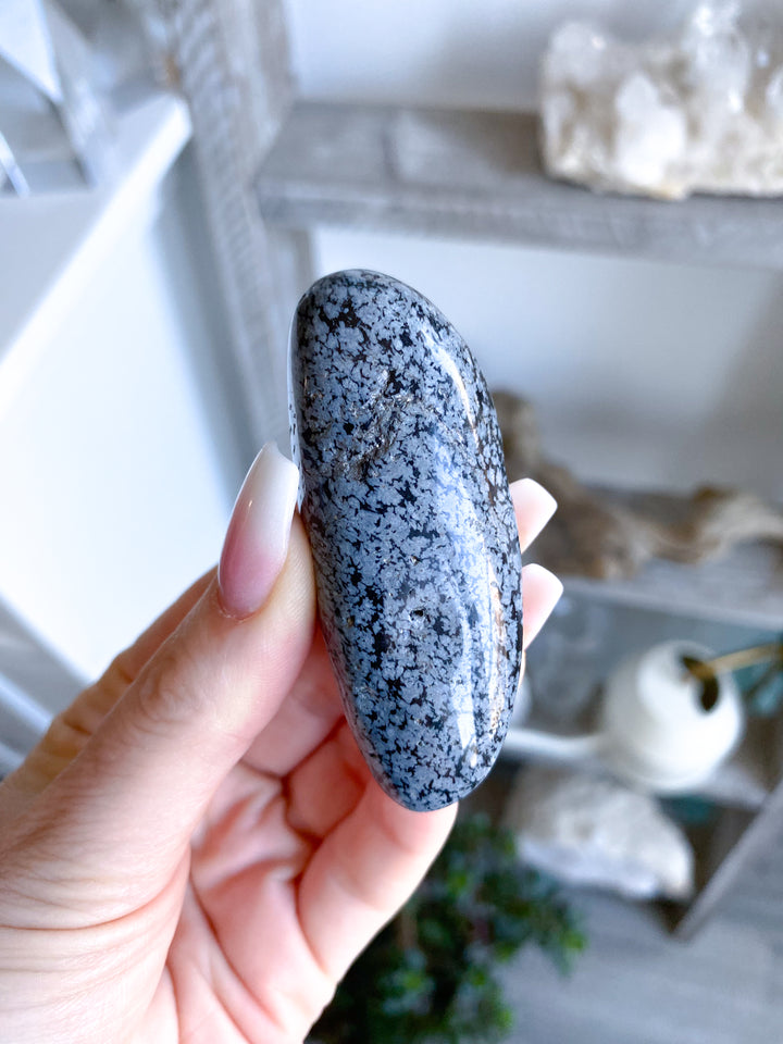 Long Snowflake Obsidian Pebble Palm Stone