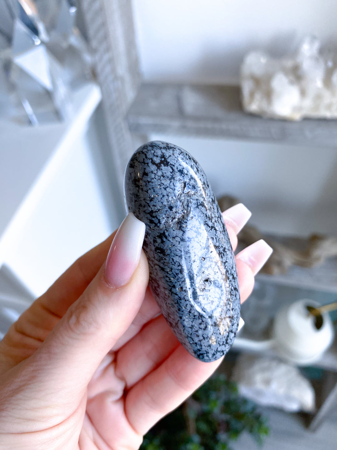 Long Snowflake Obsidian Pebble Palm Stone