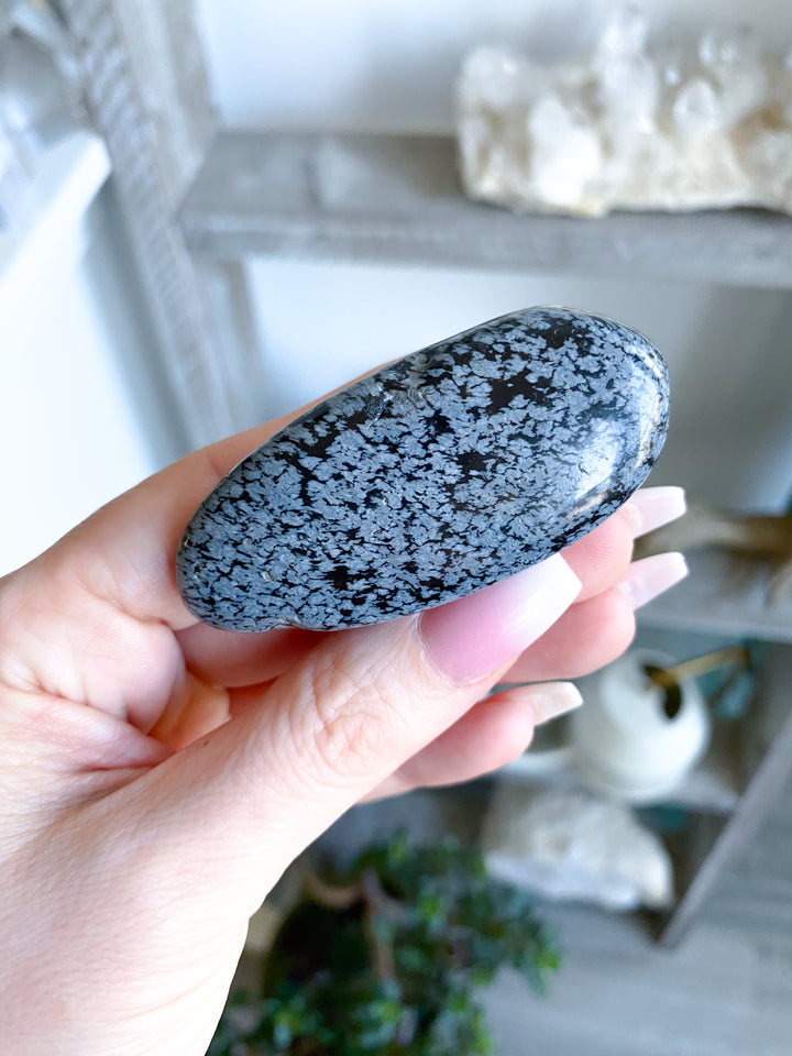 Long Snowflake Obsidian Pebble Palm Stone