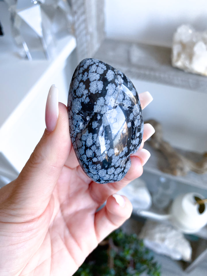 Long Snowflake Obsidian Pebble Palm Stone
