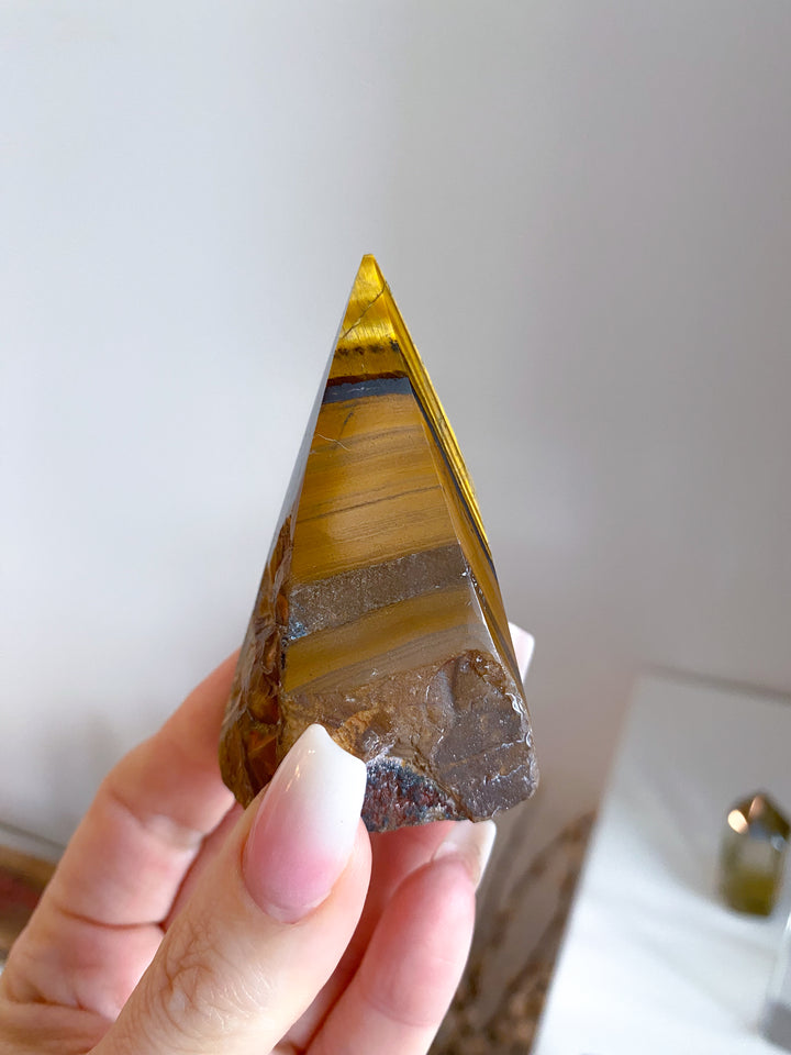 Tiger Eye Point - B Quality