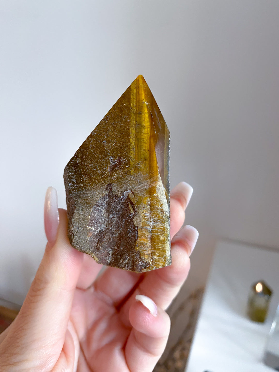 Tiger Eye Point - B Quality