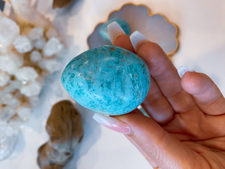 Beautiful Peruvian Turquoise Pebble Stone - Calm - Purity - Heart Chakra