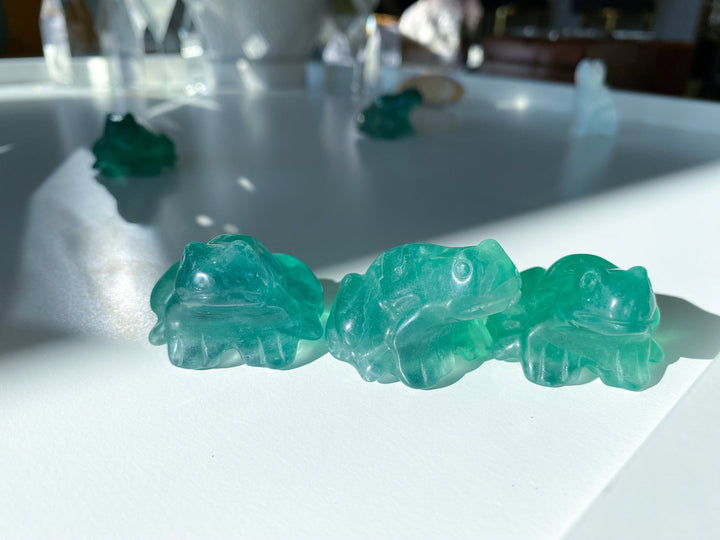 Green Fluorite Frog Carving