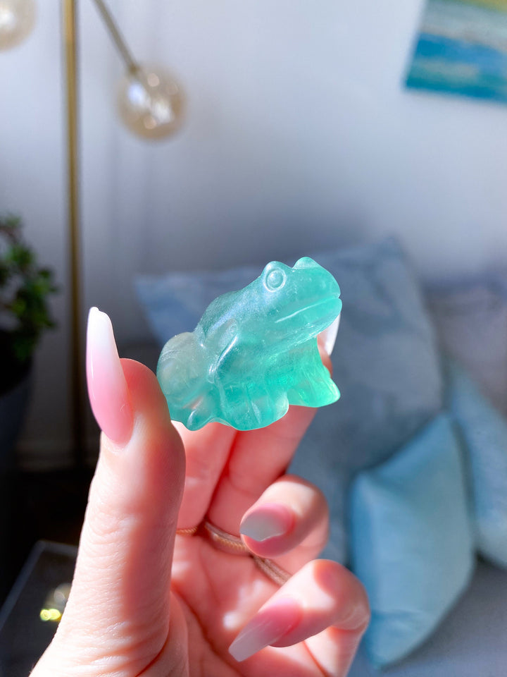 Green Fluorite Frog Carving