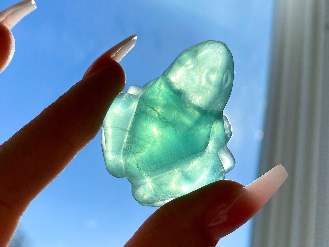 Green Fluorite Frog Carving