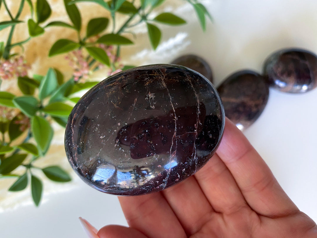 Garnet Palm Stone - Choose Size