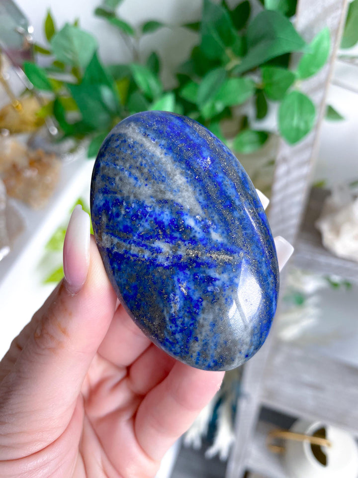Oval Lapis Lazuli Palm Stone #6 - Peace - Confidence - Truth - Wisdom - Communication - Throat Chakra - Royal Blue