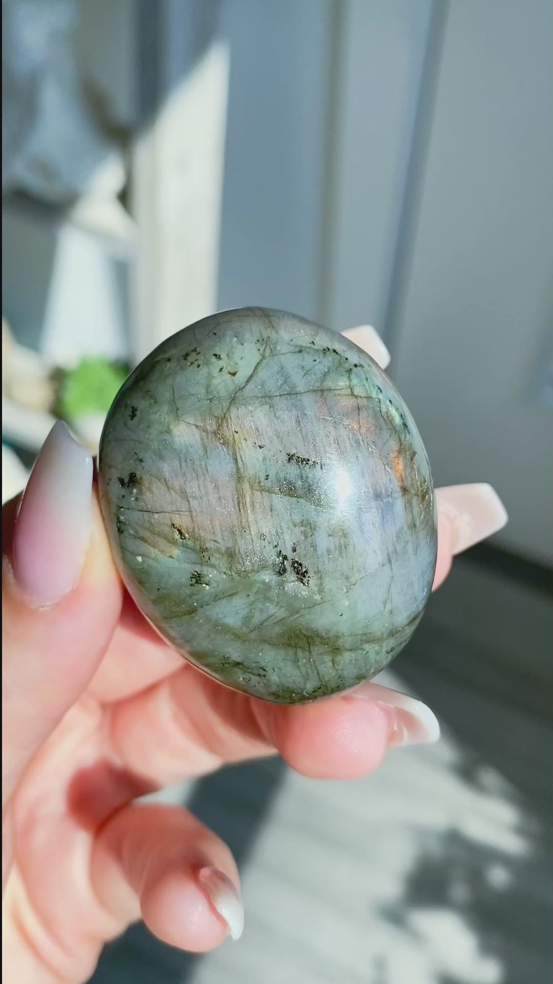 Small FLASHY Sunset Labradorite Palm Stone #17