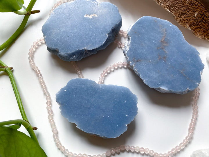 DREAMY Angelite Slice