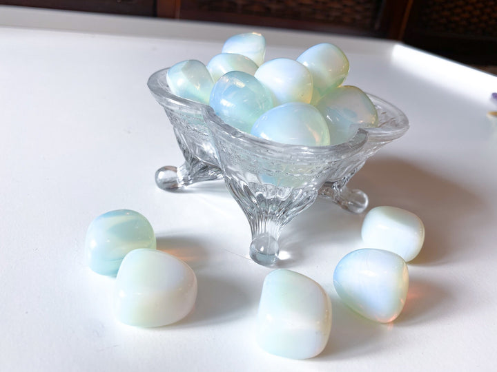 Opalite TIFFANY STONE - Meditation Stone - Business Success - Energy Enhancer - Mood Stablizer - Crystal for Transition - Psychic Powers
