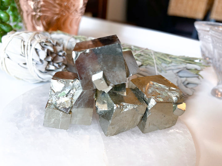 MONEY MAKER Pyrite Cube - Abundance Stone - Wealth Crystal - Intelligence - Memory - Perception - Optimism - Truth - Solar Plexus Chakra