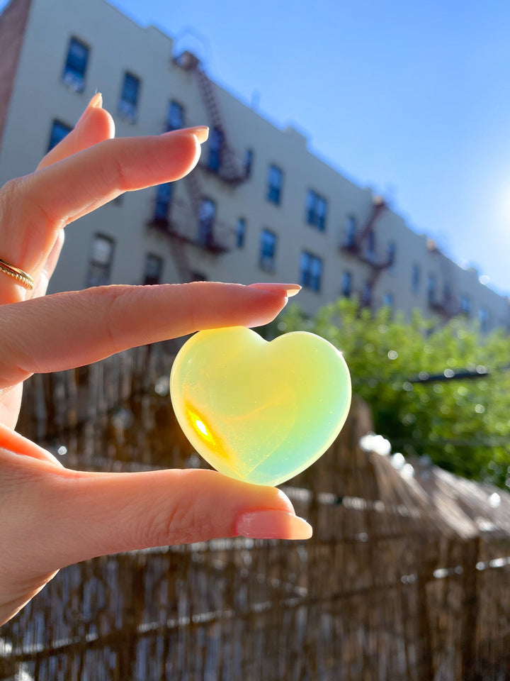 PUFFY Opalite Heart -