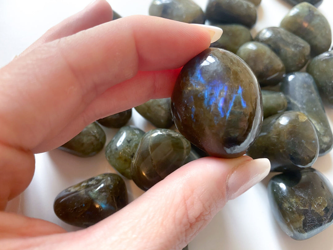 Labradorite Tumble Stone