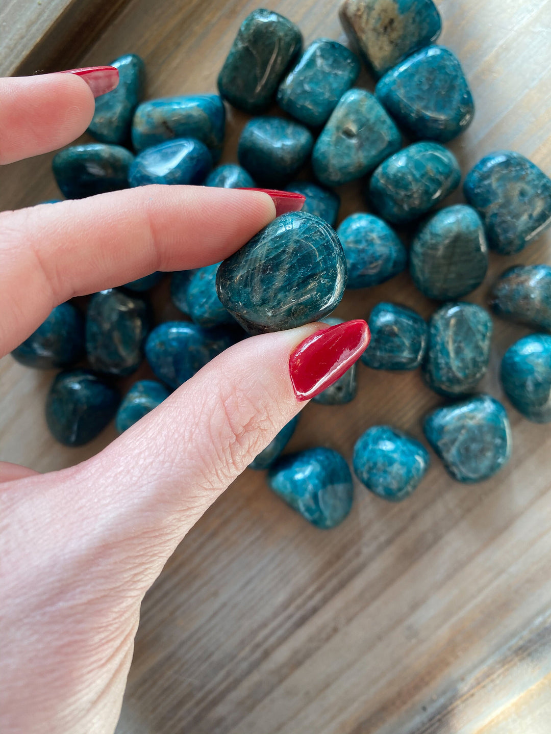 Blue Apatite Tumble Stone - Manifest Desires - Increase Psychic Abilities - Expand Insights